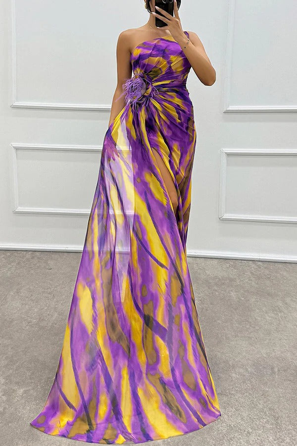 Illyra - Robe longue imprimée fendue à épaules dénudées