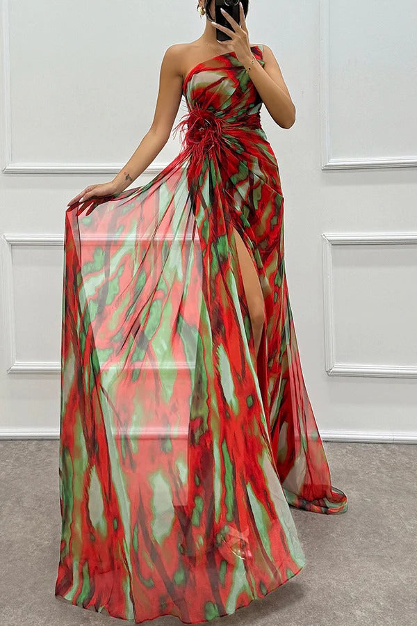Illyra - Robe longue imprimée fendue à épaules dénudées