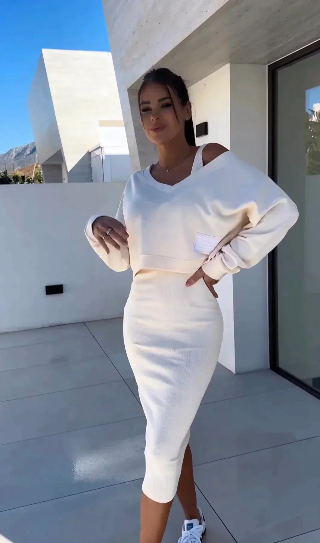 Juna - Robe élégante avec pull