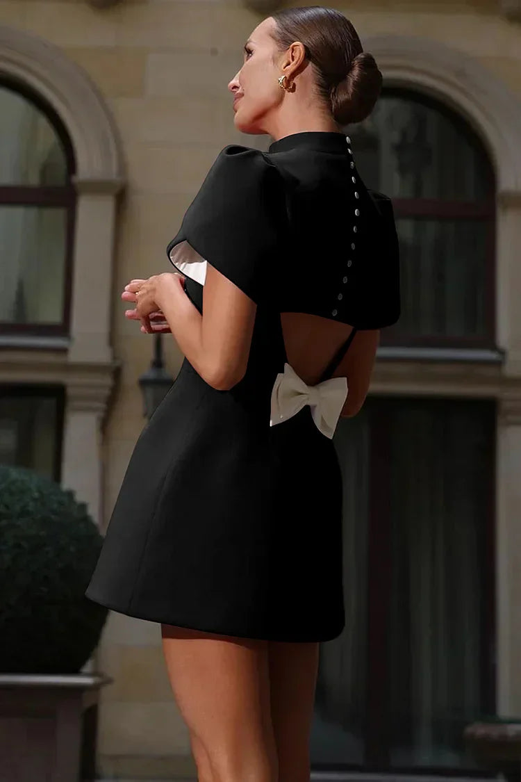 Lyraea - Mini-robe élégante à manches pétales