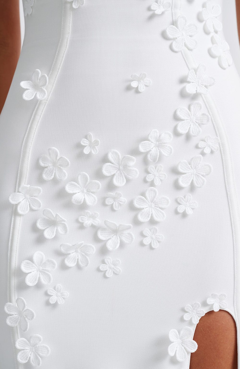Bianca - Robe longue à appliqué floral
