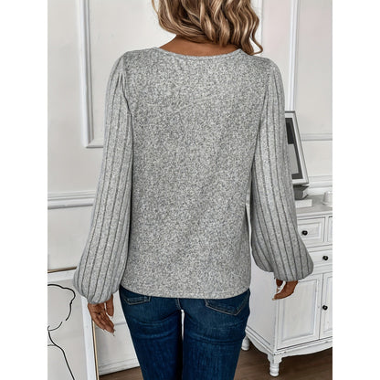 Pull en tricot cascade